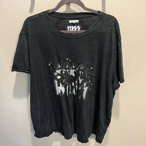 Maurice’s graphic tee